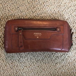 Brown leather Fossil wallet
